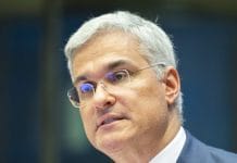 Bugetari: Răsturnare majoră! 87 sporuri eliminate Bugetari: Răsturnare majoră! 87 sporuri eliminate