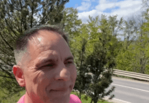 Dan Negru, de nerecunoscut în tinerețe. Fotografia rară publicată de prezentator a devenit virală